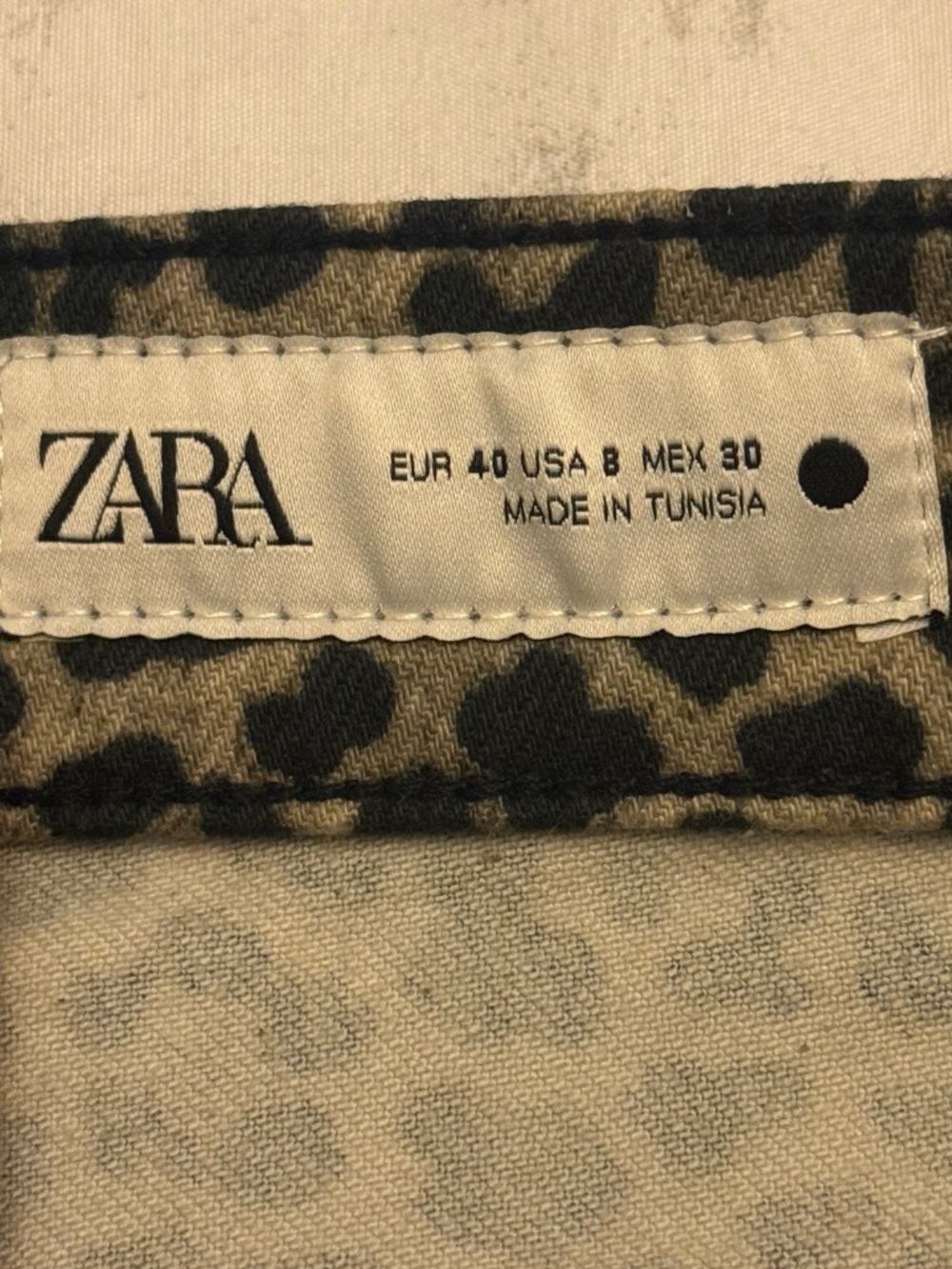 Zara Leopard-Pattern Jeans in Tan and Black - Picture 2 of 7